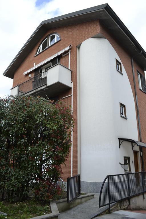 Casa Con Giardino E Cucina Hotel Cernusco Sul Naviglio Værelse billede